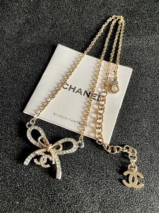 CHANEL Jewelry - Chanel necklace